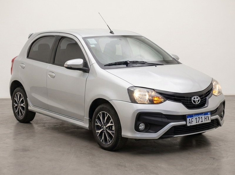 Toyota ETIOS XLS 1.5 6M/T 5P