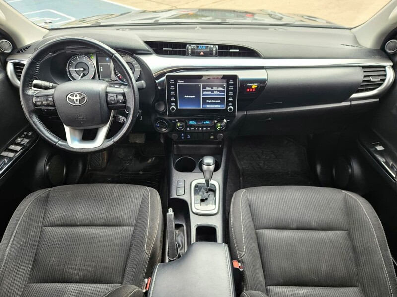 Toyota HILUX 4X4 DC SRV 2.8 TDI 6 AT - 10