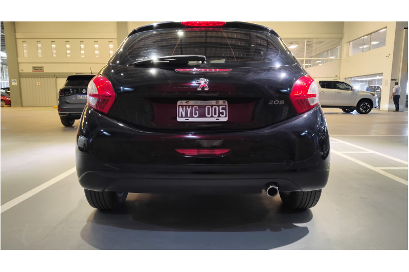 Peugeot 208 1.6 FELINE MT - 6