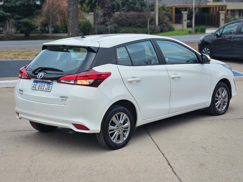 Toyota YARIS XLS 1.5 6MT 5P - 7
