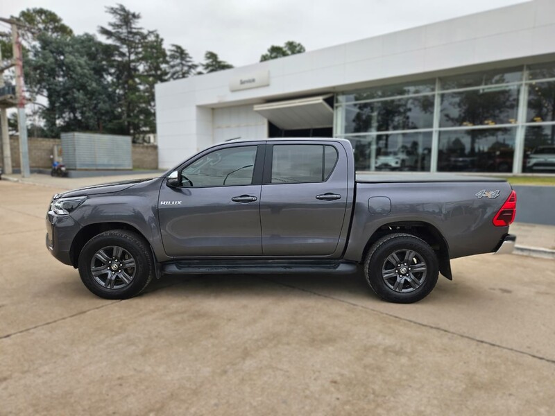 Toyota HILUX 4X4 DC SRV 2.8 TDI 6 AT - 4