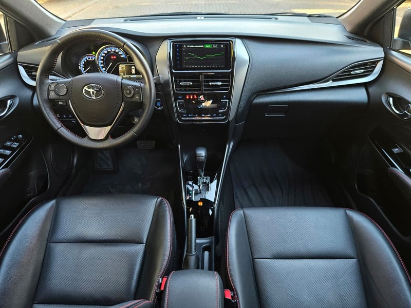 Toyota YARIS S 1.5 CVT 5P - 9