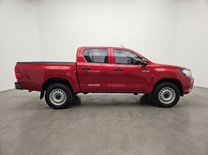 Toyota HILUX 4X2 DC DX 2.4 TDI 6 MT - 8